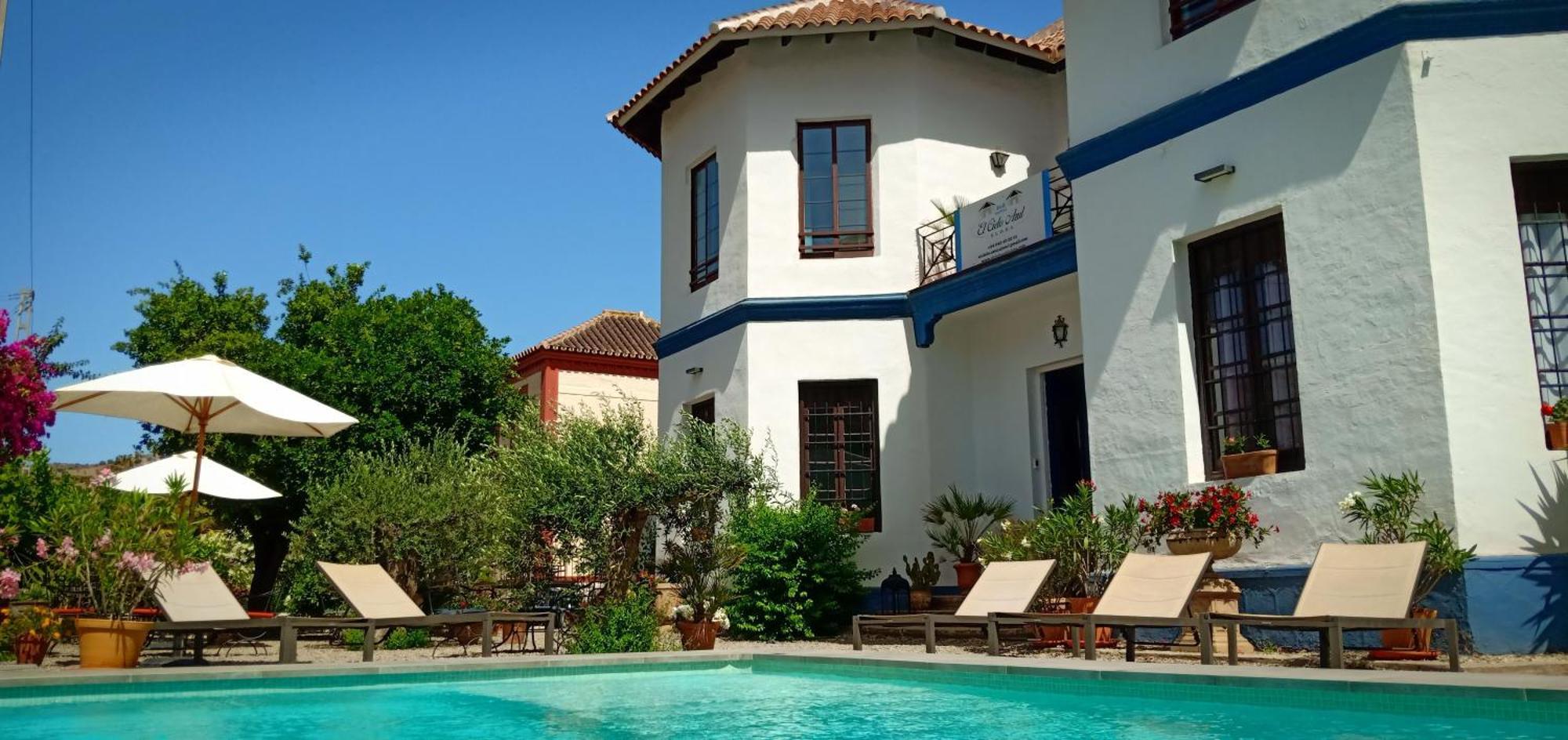 El Cielo Azul Bed & Breakfast